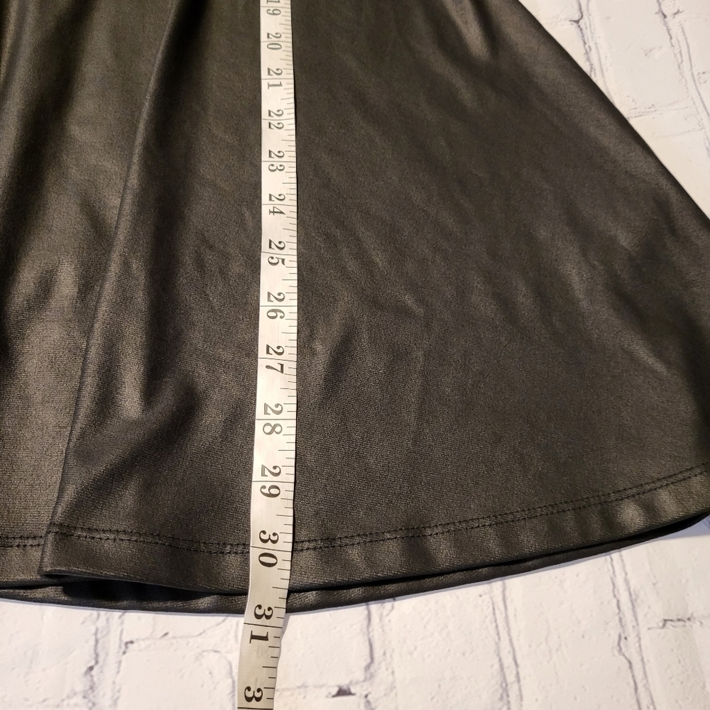 Forever 21 Little Black Dress Size Medium - Picture 8 of 9